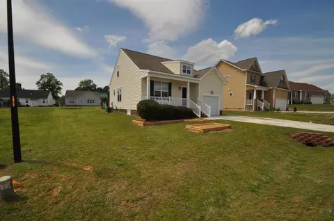 105 Drop Seed Ln, Smithfield, NC 27577 photo 5