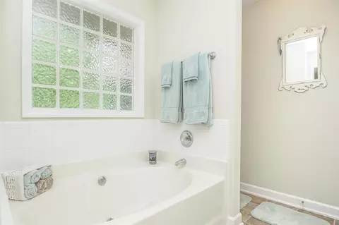 160 Leach Dr, Garner, NC 27529 photo 9