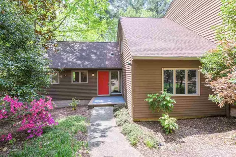 6 Glenmore Dr, Durham, NC 27707 photo 2