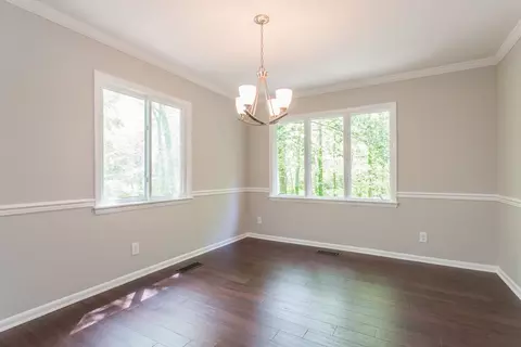 6 Glenmore Dr, Durham, NC 27707 photo 5