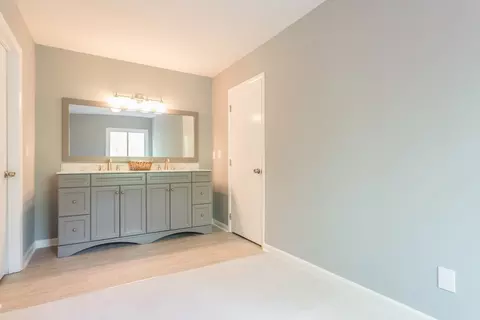 6 Glenmore Dr, Durham, NC 27707 photo 17