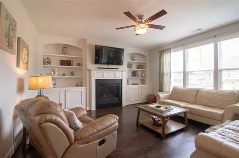 194 Meadowmist Dr, Garner, NC 27529 photo 8