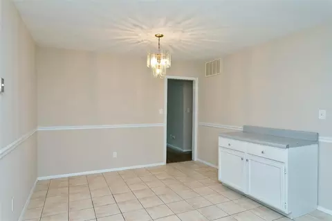 504 E Millbrook Rd, Raleigh, NC 27609 photo 14