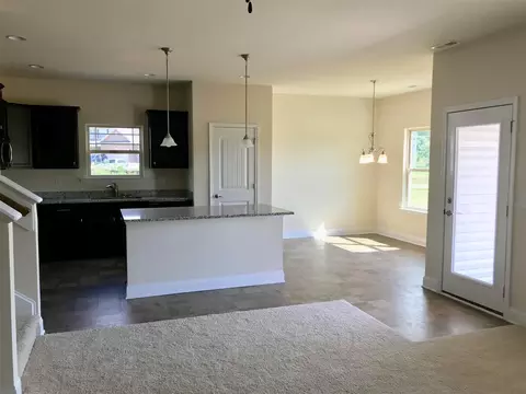 37 Bobwhite Ct, Benson, NC 27504 photo 8