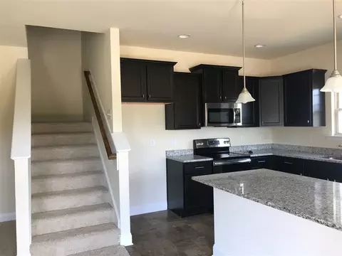 37 Bobwhite Ct, Benson, NC 27504 photo 7