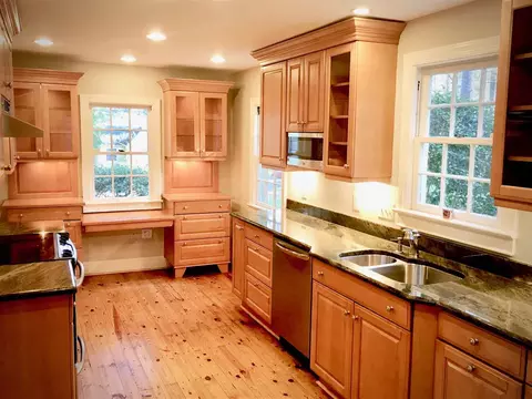 2702 Augusta Dr, Durham, NC 27705 photo 9