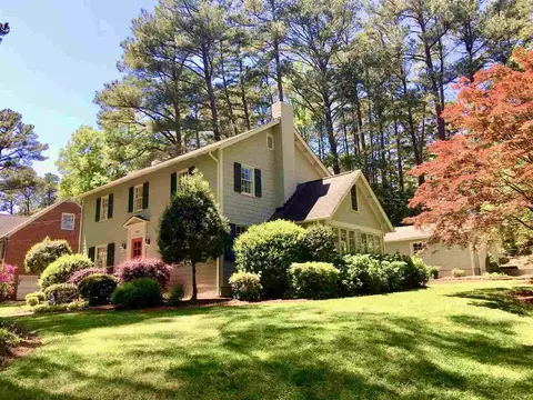 2702 Augusta Dr, Durham, NC 27705 photo 5