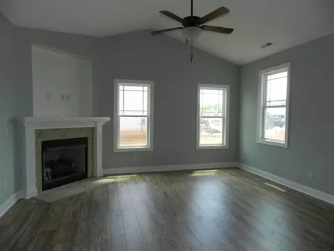 15 Kasdon Dr, Garner, NC 27529 photo 2