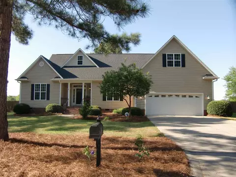 812 Merry St, Dunn, NC 28334 photo 1