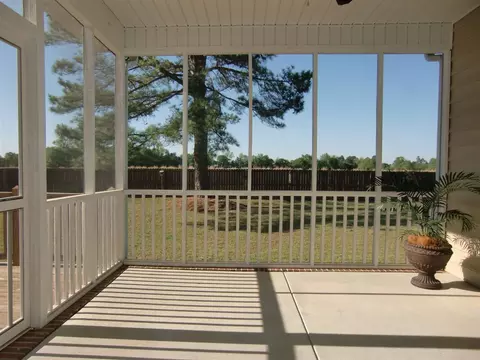 812 Merry St, Dunn, NC 28334 photo 13
