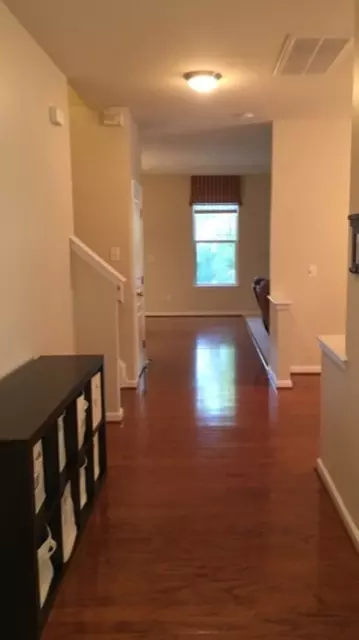1914 Pear Tree Ln, Durham, NC 27703 photo 3