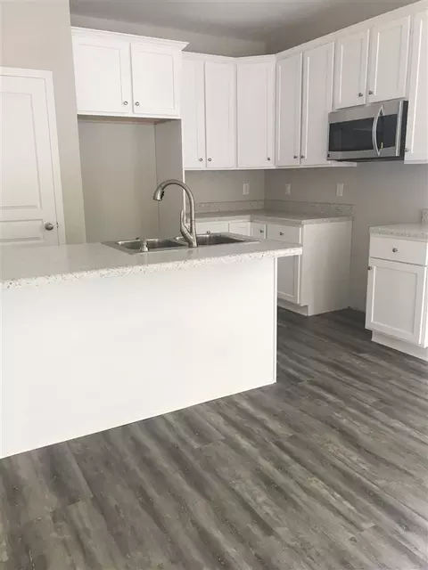 905 E Joyner St, Clayton, NC 27520 photo 3