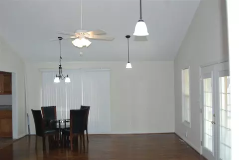 202 S 17th St, Erwin, NC 28339 photo 3