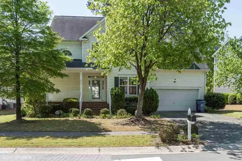 1815 Carnation Dr, Durham, NC 27703 photo 2