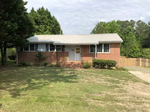 708 Lynn Rd, Durham, NC 27703 photo 1