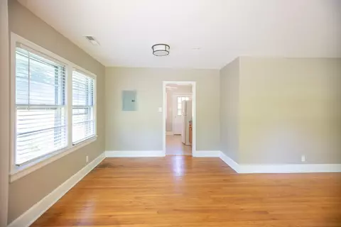 714 E Hudson Ave, Durham, NC 27704 photo 5