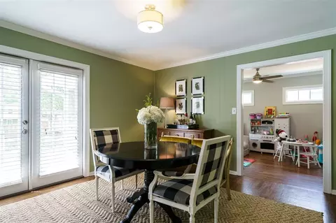 300 Compton Rd, Raleigh, NC 27609 photo 9