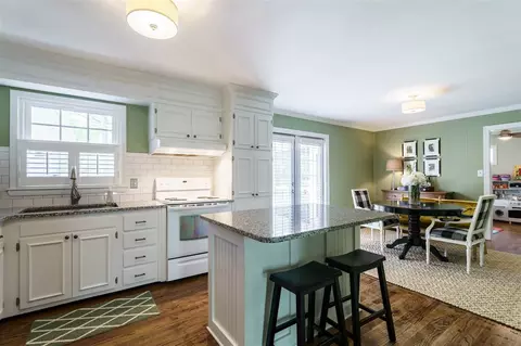 300 Compton Rd, Raleigh, NC 27609 photo 6