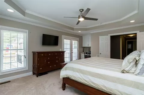 300 Compton Rd, Raleigh, NC 27609 photo 17
