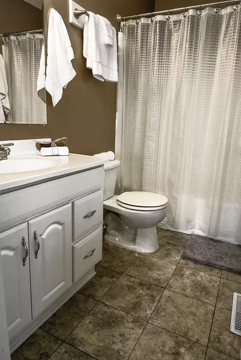 6500 Pondview Ln, Durham, NC 27712 photo 18