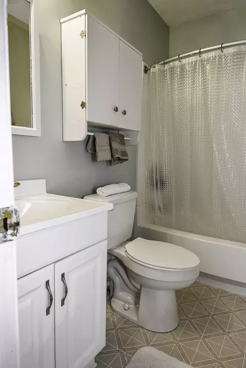 6500 Pondview Ln, Durham, NC 27712 photo 16