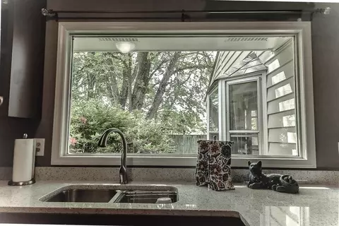6500 Pondview Ln, Durham, NC 27712 photo 4