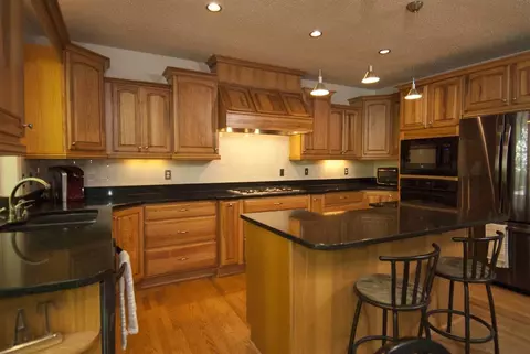 402 Accolade Dr, Cary, NC 27513 photo 3