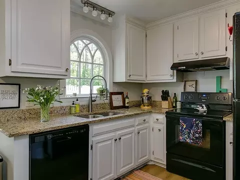 3 Weathergreen Ct, Durham, NC 27713 photo 5