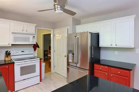 4234 Lazyriver Dr, Durham, NC 27712 photo 9