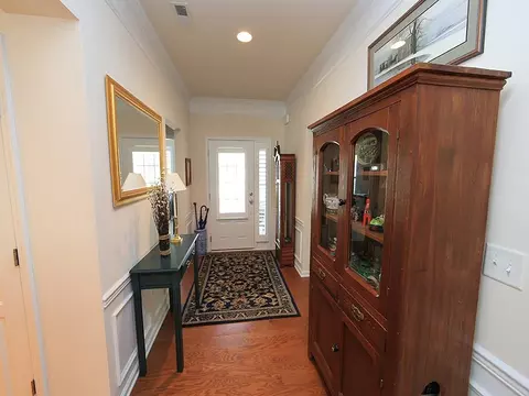 802 Blackfriars Loop, Cary, NC 27519 photo 2