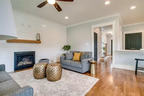 1102 Gurley St, Durham, NC 27701 photo 11