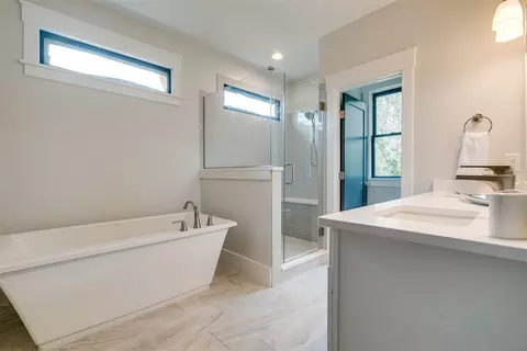 1102 Gurley St, Durham, NC 27701 photo 18