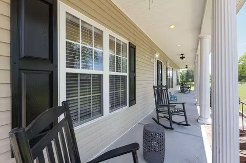 1144 B H Parrish Rd, Benson, NC 27504 photo 4