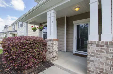 2411 Pear Tree Ln, Durham, NC 27703 photo 2
