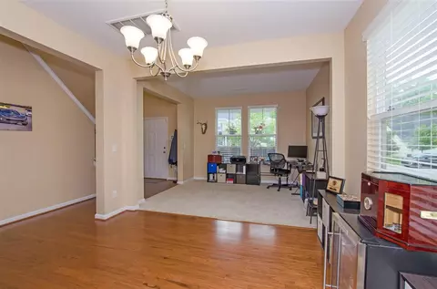 2411 Pear Tree Ln, Durham, NC 27703 photo 5