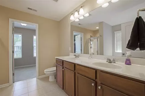 2411 Pear Tree Ln, Durham, NC 27703 photo 24