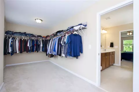 2411 Pear Tree Ln, Durham, NC 27703 photo 9