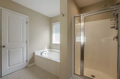 2411 Pear Tree Ln, Durham, NC 27703 photo 22