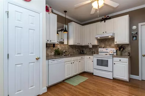 508 Acadia Ct, Garner, NC 27529 photo 9