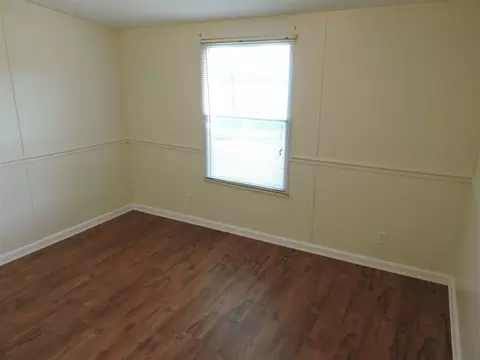 182 Old Durham Rd, Roxboro, NC 27573 photo 10