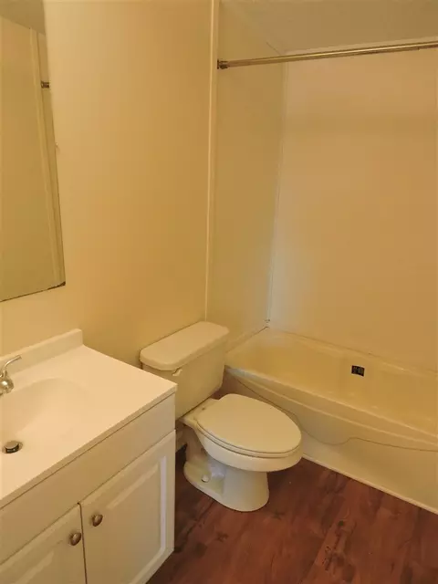 182 Old Durham Rd, Roxboro, NC 27573 photo 11