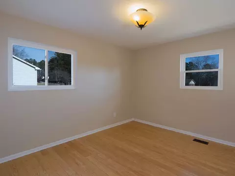 4915 Mandel Rd, Durham, NC 27712 photo 12