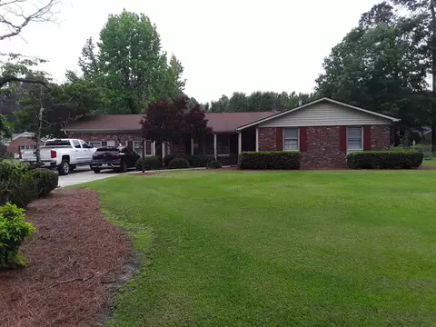 201 W Stevens St, Smithfield, NC 27577 photo 1