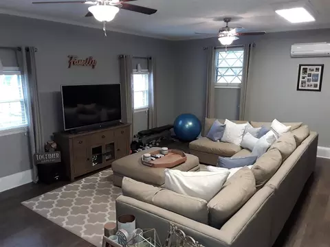 201 W Stevens St, Smithfield, NC 27577 photo 8