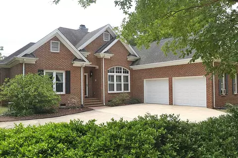 5520 Brickyard Ct, Garner, NC 27529 photo 2