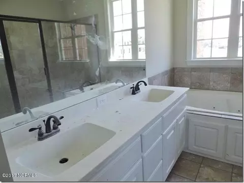 8410 Thomas Ct, Sims, NC 27880 photo 5