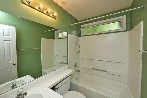 3023 Synnotts Pl, Durham, NC 27705 photo 9