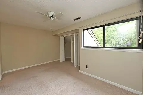4100 Five Oaks Dr #12, Durham, NC 27707 photo 6