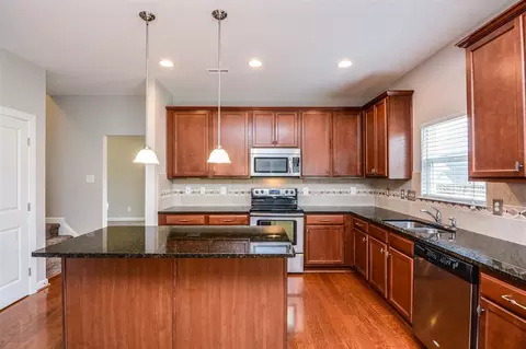 104 Windrush Ln, Durham, NC 27703 photo 6