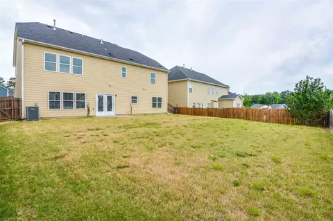 104 Windrush Ln, Durham, NC 27703 photo 5